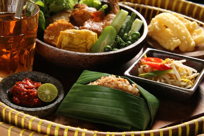 Fakta tentang nasi tutug oncom Fakta tentang nasi tutug oncom