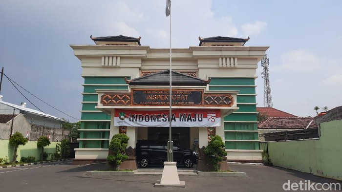 Gedung Inspektorat Solo, Jalan Adi Sucipto, Solo, Kamis (13/8/2020).