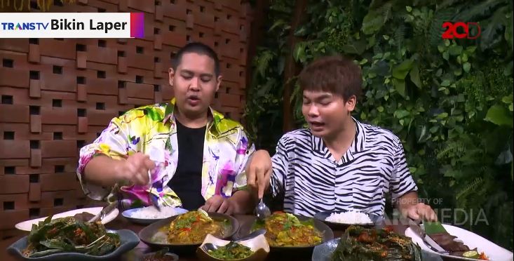 Ikan Gurame dan Bebek Asap