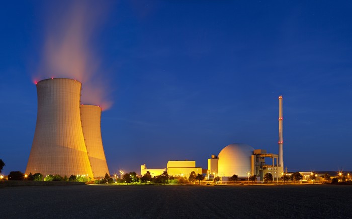 ilustrasi reaktor nuklir
