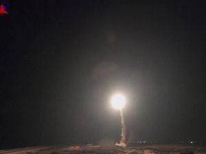 Suriah Tembak Jatuh Serangan Rudal Israel