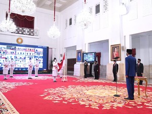 Paskibraka Pembawa Baki Bendera di Istana: Indrian Puspita dari Aceh