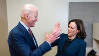 Nama Kamala Harris tiba-tiba mencuat usai dirinya maju sebagai calon wakil presiden (cawapres) Amerika Serikat (AS). Ia akan mendampingi Joe Biden dalam pemilu AS November mendatang. Foto: Instagram kamalaharris