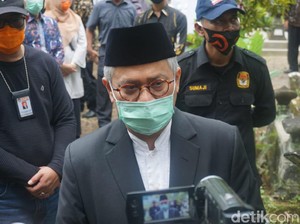 KPU Wajibkan Calon Kepala Daerah Jalani Swab Test Covid-19