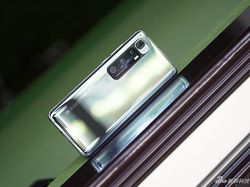 Melihat Lebih Dekat Mi 10 Ultra, Ponsel dengan Zoom 120x