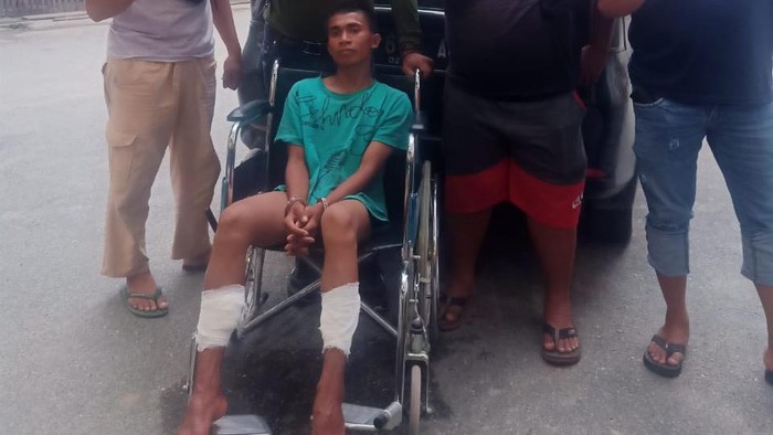 Polisi tembak kedua kaki remaja yang membacok pedagang susu di Palu