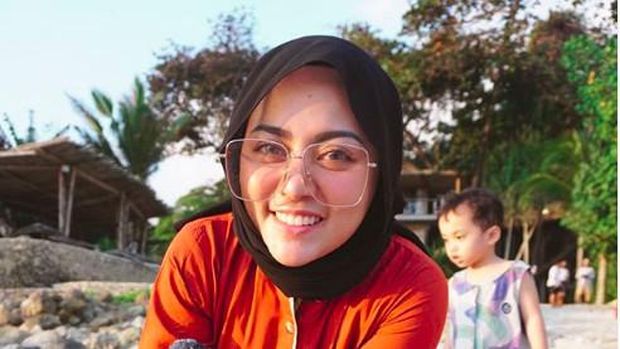 Rachel VENNYA liburan di resor terbaik dunia