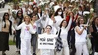 Diketahui, para demonstran mengecam pemungutan suara yang diklaim telah dicurangi untuk memperpanjang 26 tahun pemerintahan Presiden Alexander Lukashenko. AP Photo.