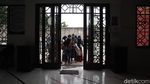 Foto Semangat Anak-anak Belajar Online di Masjid