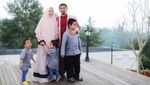 Intip Megahnya Villa Mewah Ustaz Solmed dan April Jasmine