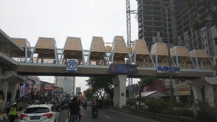 Wali Kota Idris Resmikan JPO Baru di KOta Depok