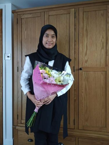 Aishah yang kuliah di Universitas Oxford