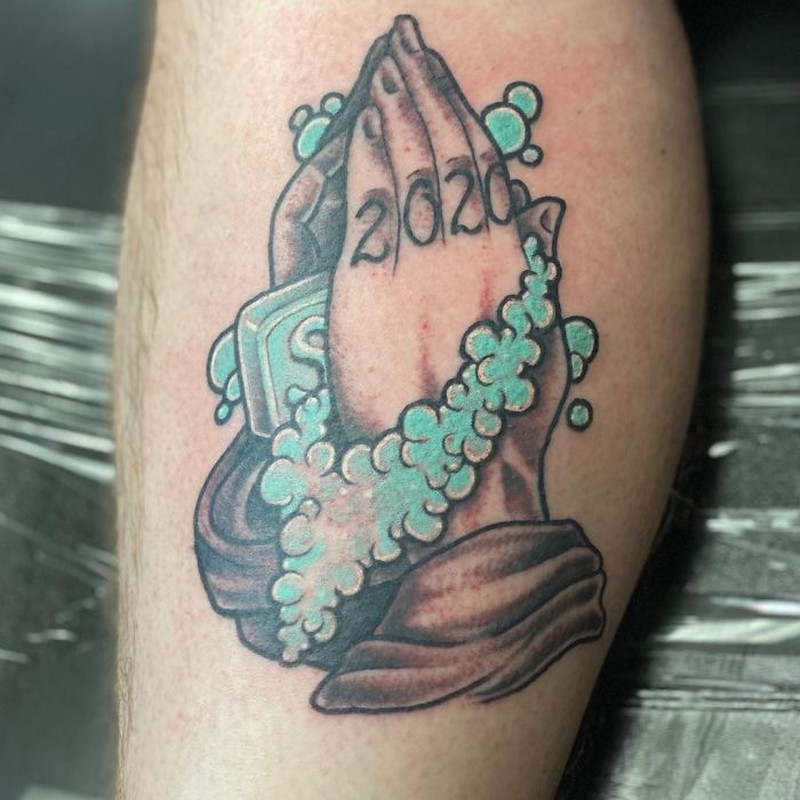 fotoinet tato corona