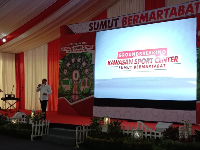 Gubsu Edy Rahmayadi saat groundbreaking sport center (Ahmad Arfah-detikcom)
