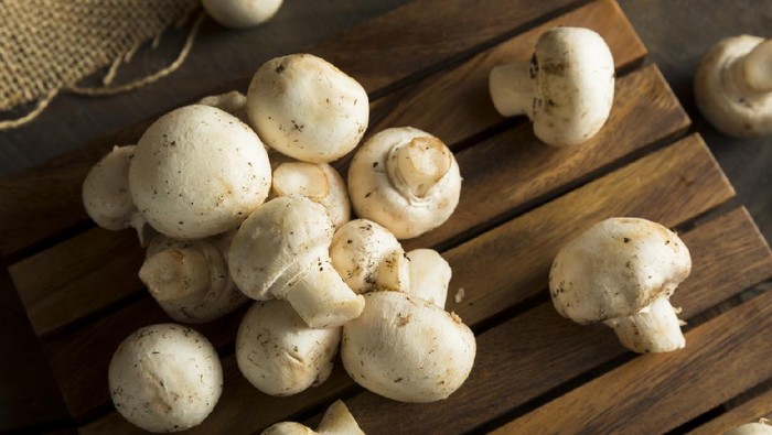 Raw Organic Baby Button Mushrooms Ready to Cook With