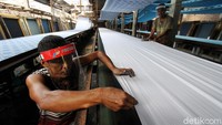 Diketahui, pandemi COVID-19 membuat UMKM binaan Pertamina ini beradaptasi untuk dapat bertahan di tengah pandemi.