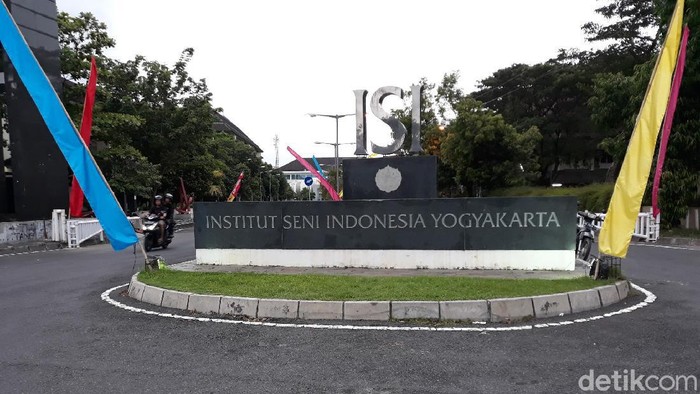 Institut Seni Indonesia (ISI) di Kecamatan Sewon, Kabupaten Bantul, Jumat (14/8/2020).