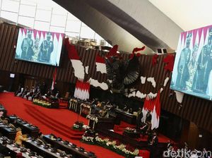 Paripurna Penyampaian RUU APBN 2021: 98 Anggota DPR Hadir Fisik, 231 Virtual