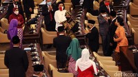 Jokowi meninggalkan ruang Sidang Tahunan MPR. Nantinya, Jokowi kembali menyampaikan pidato kedua saat Sidang Bersama DPR dan DPD RI. Sementara pidato terakhir, Jokowi akan menyampaikan pidato dalam rangka Penyampaian RUU APBN Tahun Anggaran 2021 dan Nota Keuangan beserta Dokumen Pendukungnya pada Rapat Paripurna Pembukaan Masa Persidangan I DPR-RI Tahun Sidang 2020-2021. 