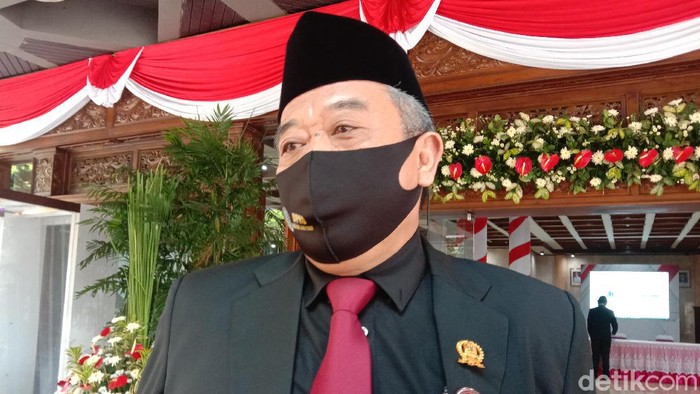 Ketua DPRD Jatim, Kusnadi