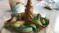 Kue tema unicorn harusnya tampil imut dan menggemaskan. Tapi beda cerita saat melihat kue ini. Melihatnya malah hilang selera! Foto: Bright Side