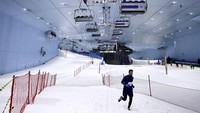 Acara lomba lari di salju ini merupakan pertama kalinya diadakan di Dubai.  