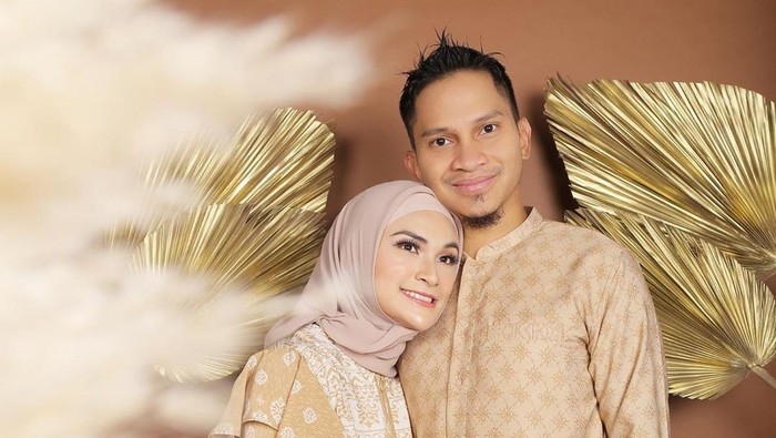 Mumtaz Rais dan Futri Zulya