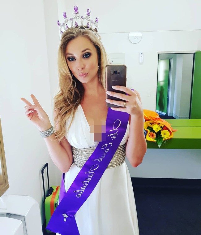 Mantan Miss USA 2013 Nicole Poteet punya wajah manis dan kalem. Tapi ternyata di balik penampilannya itu, perilaku Nicola cukup sadis ke sejumlah pria.  Foto: Facebook