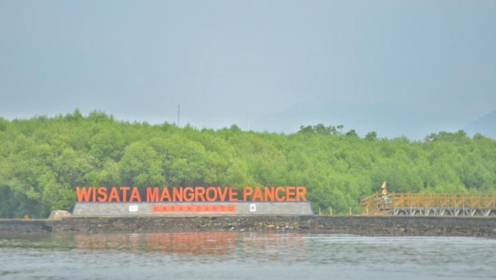 Pantai Gopek