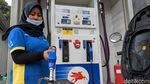 Melihat Aktivitas SPBU Mini di Tangsel