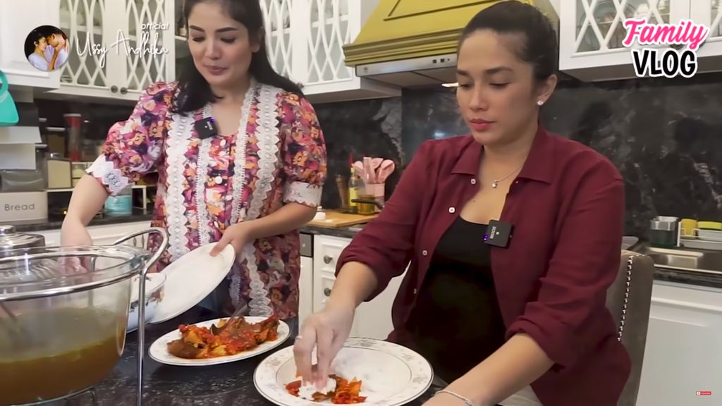 Selama Hamil, Ussy Ngidam Dimasakin Nindy hingga Ayu Ting Ting