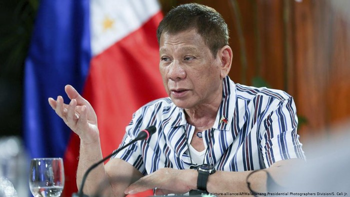 Soal Jaminan Keamanan, Duterte Batal Uji Coba Vaksin dari Rusia