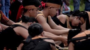 5 Fakta Menarik Naik Dango, Ritual Panen Padi Suku Dayak