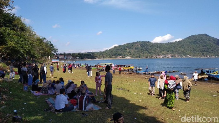 Wisata Waduk Darma Kuningan, Jabar