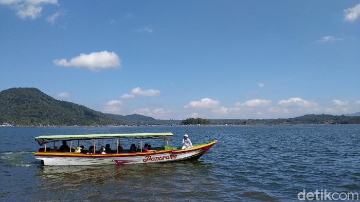 Wisata Waduk Darma Kuningan, Jabar