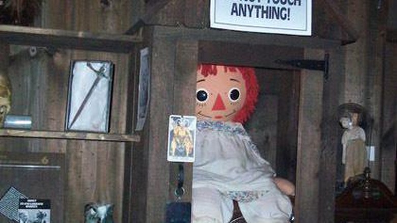 Penampakan boneka Annabelle yang asli