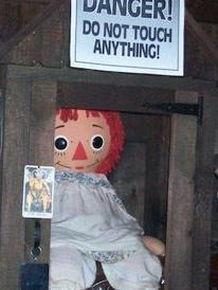 Annabelle Penampakan boneka Annabelle yang asli