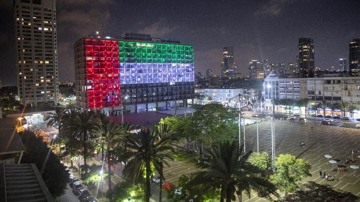 Tel Aviv City Hall is lit up with the flags of the United Arab Emirates and Israel as the countries announced they would be establishing full diplomatic ties, in Tel Aviv, Israel, Thursday, Aug. 13, 2020. In a nationally broadcast statement, Prime Minister Benjamin Netanyahu said the 