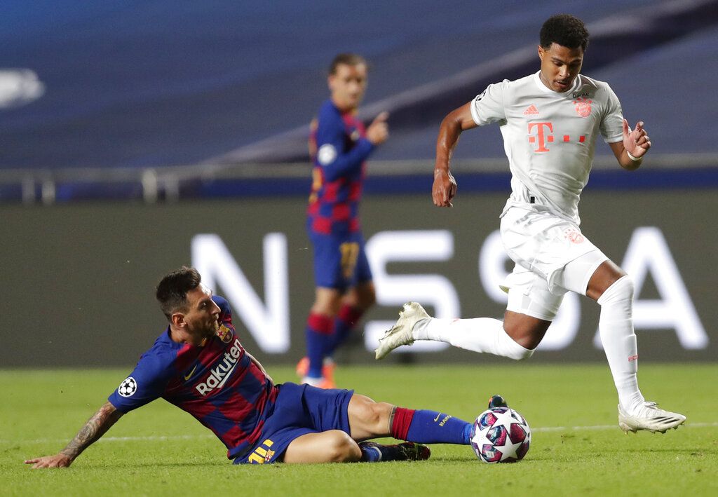 Barcelona vs Bayern Munich Bayern Munich mengalahkan Barcelona dengan skor telak 8-2 di perempatfinal Liga Champions. Kemenangan ini membuat Bayern melenggang ke semifinal Liga Champions.