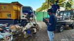 Memilah Sampah Menjadi Emas