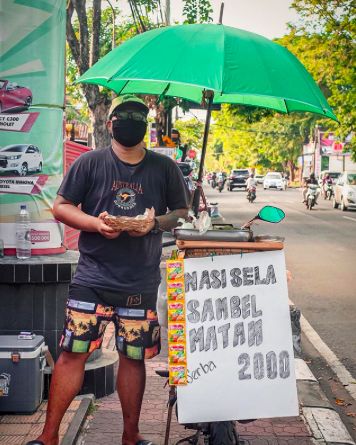Nasi sela khas Bali