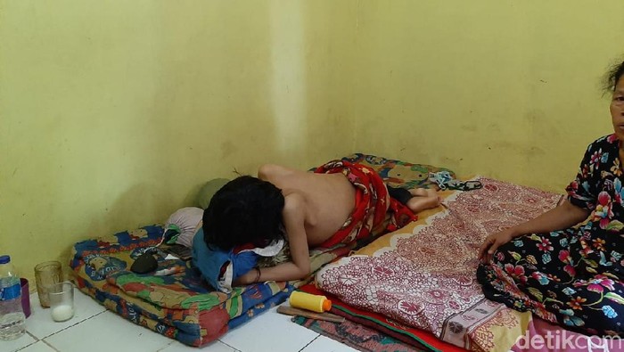 Remaja Lebak Penyumbatan Usus