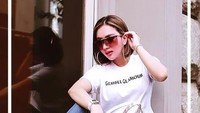 Kece badai banget ya penampilan Syahrini. Foto: Instagram