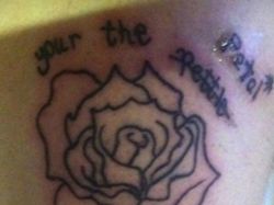 Tato Gagal yang Bikin Meringis Pilu Melihatnya