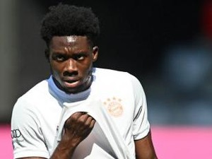 Marcelo pun Terpana Lihat Aksi Alphonso Davies Saat Libas Barca