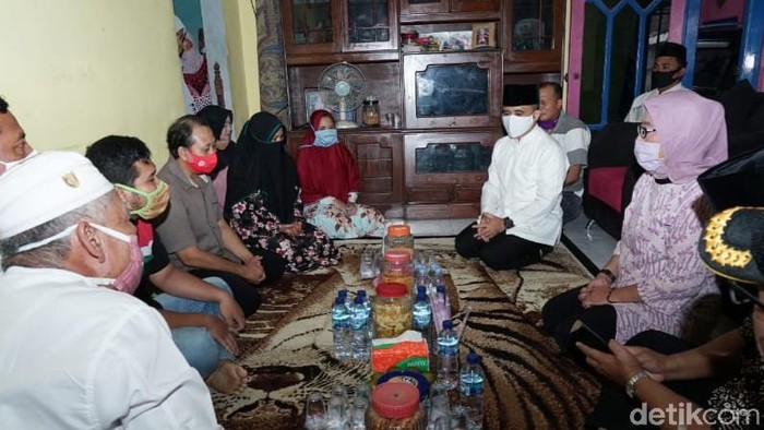 bupati anas