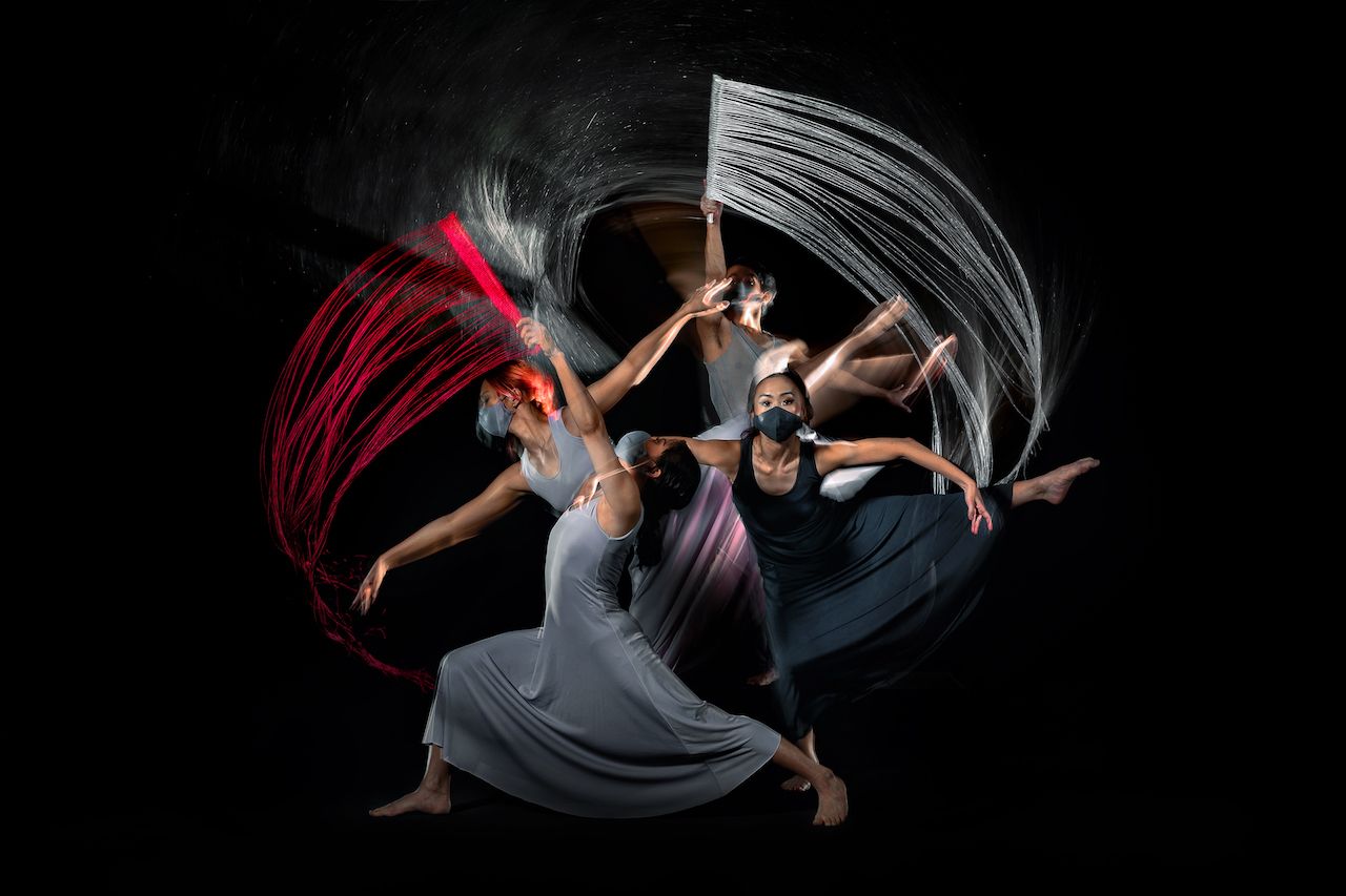 EKI Dance Company & Martha Suherman Kolab Bikin Dance Photography