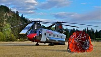 Berdasarkan penelusuran menggunakan nomor registrasi tersebut, diketahui helikopter Chinook itu merupakan milik perusahaan penyewaan helikopter Billings Flying Service, yang berbasis di Montana. Perusahaan ini tercatat memiliki 6 unit helikopter Chinook CH-47D dan disewakan ke sejumlah negara. Foto: Billings Flying Service