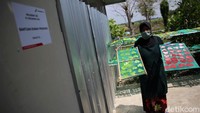 Diketahui selama pandemi COVID-19 Pertamina Gas memberikan pembinaan berupa mesin produksi dan merehabilitasi rumah produksi.
