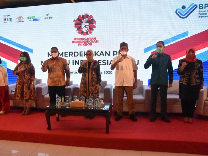 Menaker Ida Fauziyah dan  Kepala BP2MI Benny Rhamdani